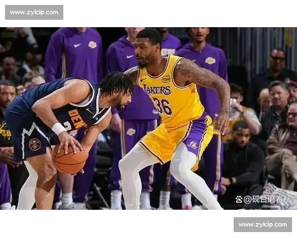 湖人对决猛龙强强碰撞老将新星交锋引爆焦点之夜赛场命运与荣耀较量